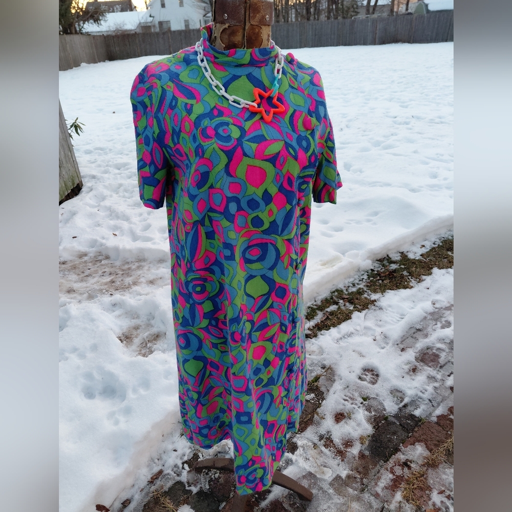 Vintage 60s groovy & colorful print handmade swing dress Womens M